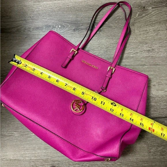 MICHAEL KORS Large Saffiano Leather Tote Bag Hot Pink - Picture 5 of 11